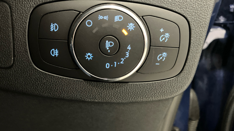 Ford Puma 1.0 EcoBoost Hybrid mHEV Titanium 5dr DCT Petrol Hatchback